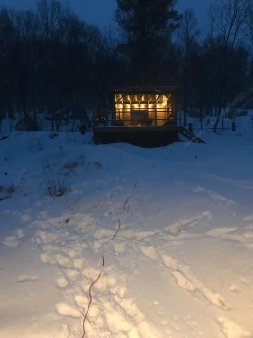 Trivelig Fritidshus Pa Arnes, Senja Straumstad Kültér fotó