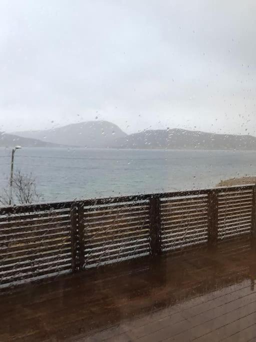 Trivelig Fritidshus Pa Arnes, Senja Straumstad Kültér fotó